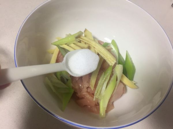 鸡丝菌菇青菜粥
