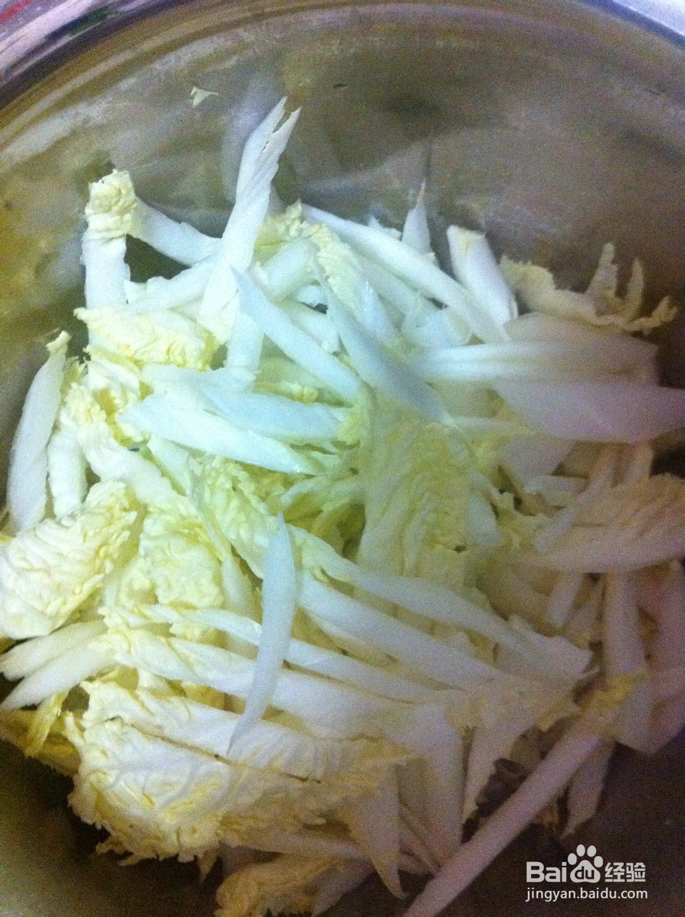 简单易做-健康少油盐的白菜蘑菇肉丝烩饼