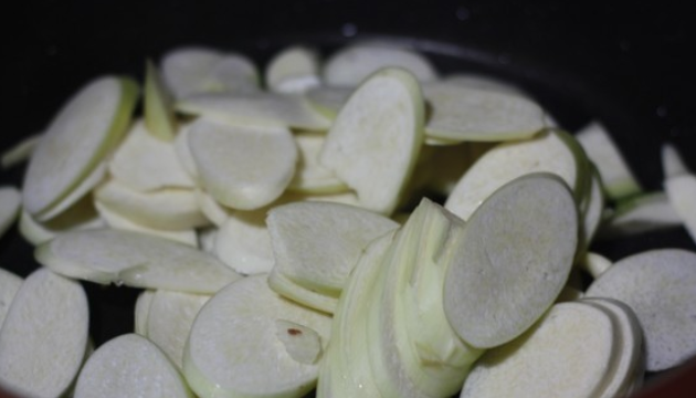 如何炒牛肉嫩点