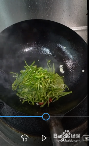 尖椒炒蛋的家庭做法？