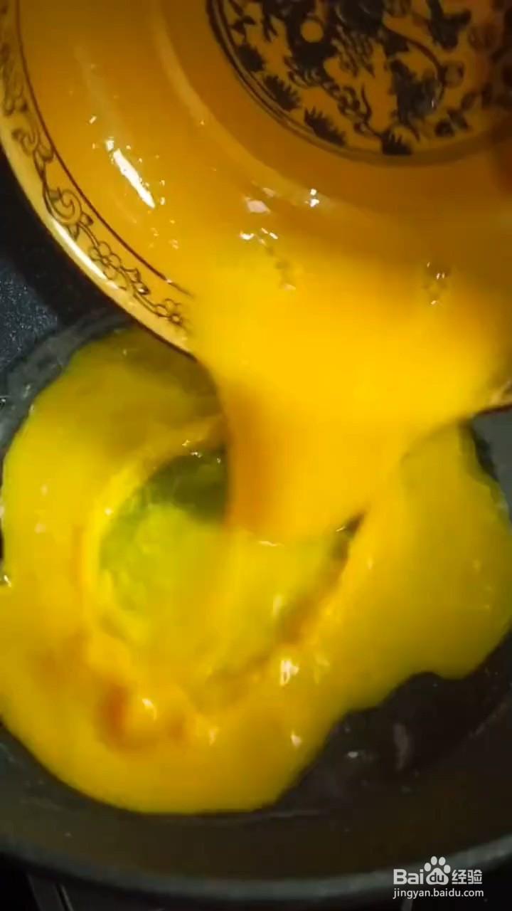 如何制作家常青椒炒鸡蛋