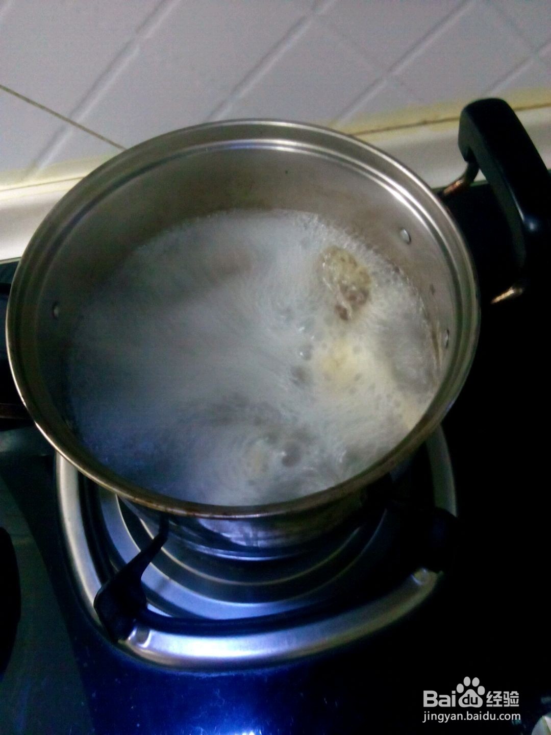 排骨白萝卜汤的做法