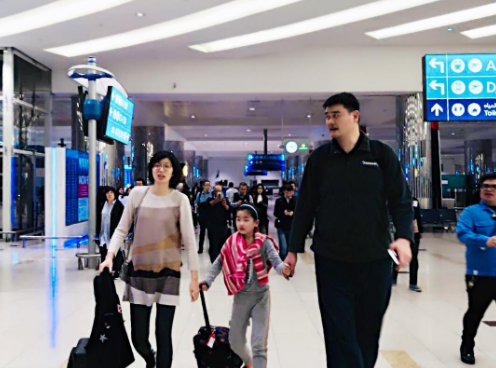 姚明12岁的女儿有多高