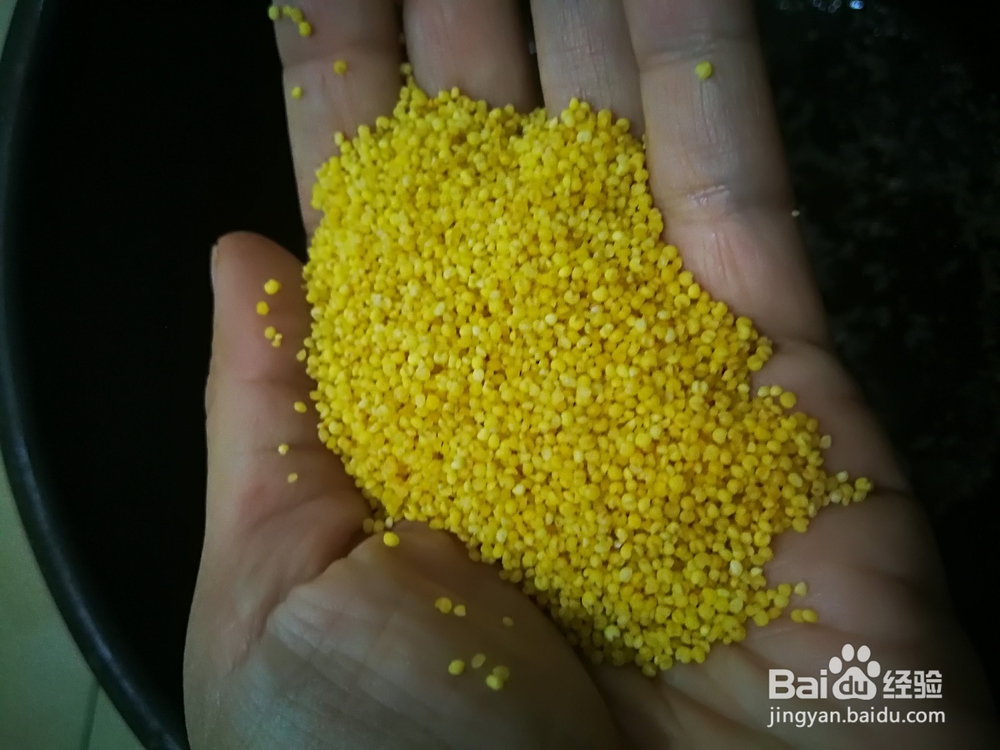 简单易操作的早餐粥——二米绿豆粥