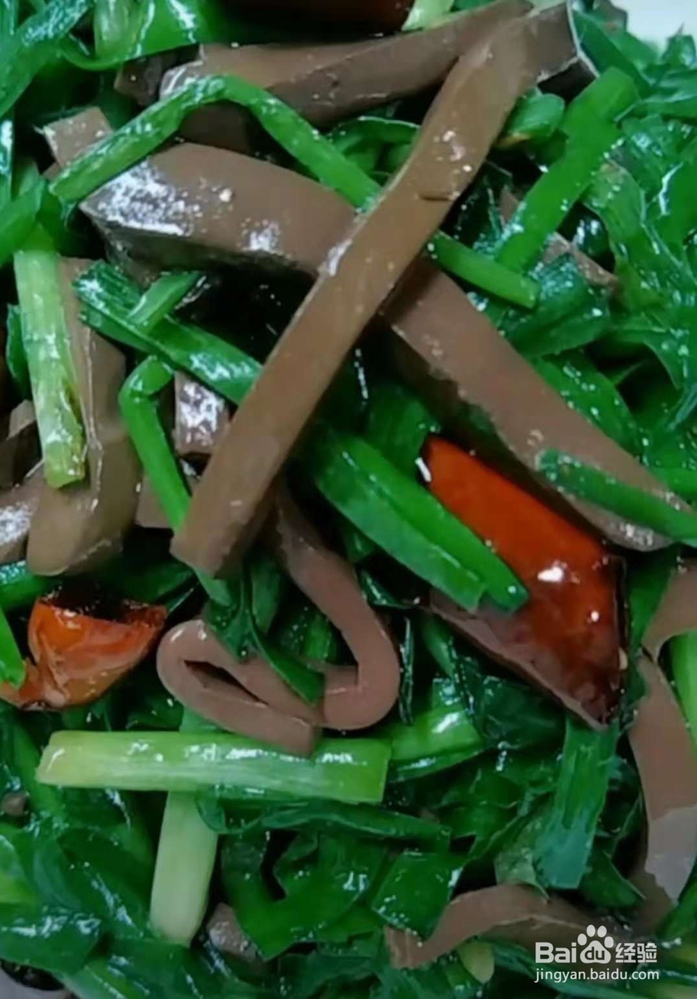 韭菜炒鸭血家庭做法