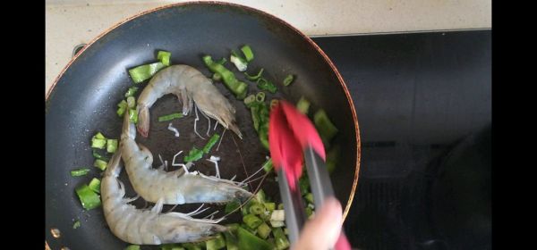 大杂烩炒乌冬面