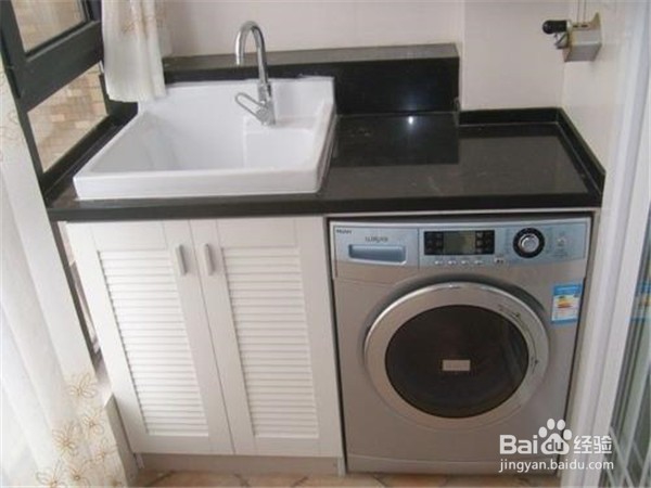 小户型阳台做成了洗衣房该怎样去提升“颜值”？