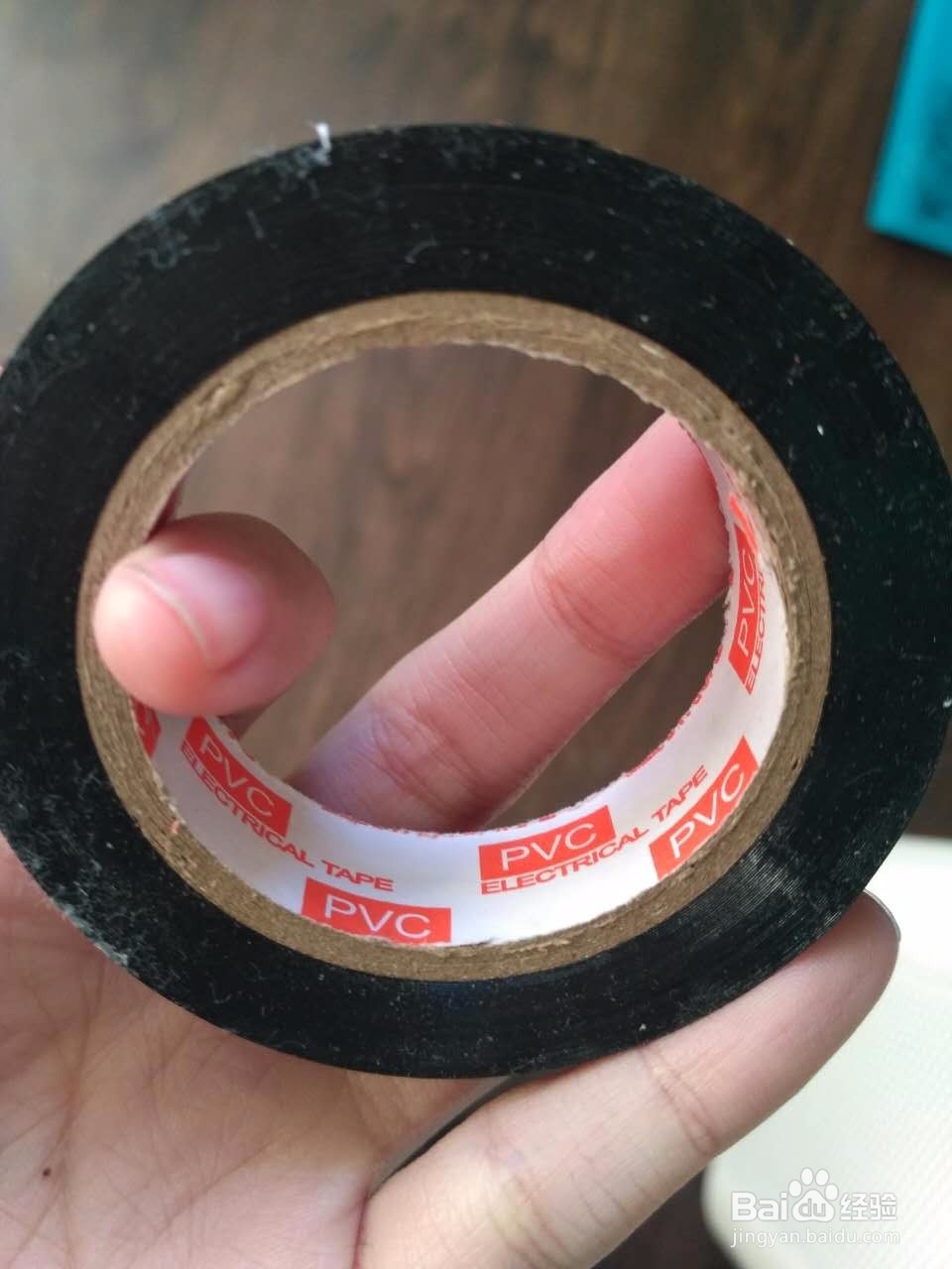 家里的筒灯如何更换