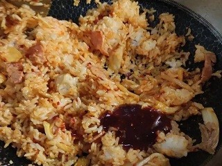泡菜培根芝士炒饭怎么做