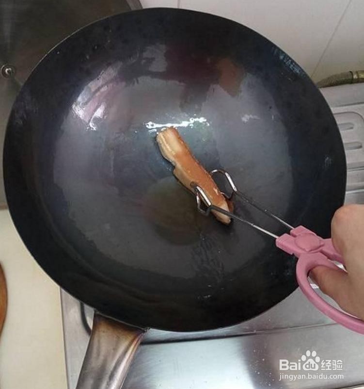 铁锅粘锅怎么变不粘锅