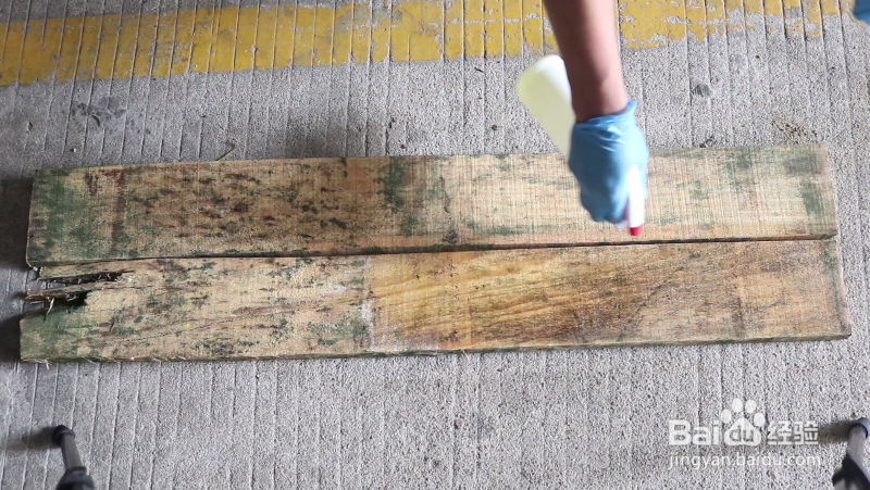 发了霉的木板怎么去除霉
