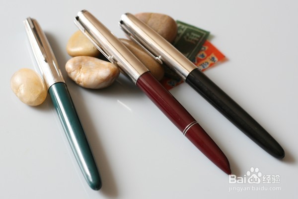 自来水笔就是钢笔吗