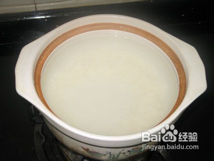 生滚粥之皮蛋瘦肉粥