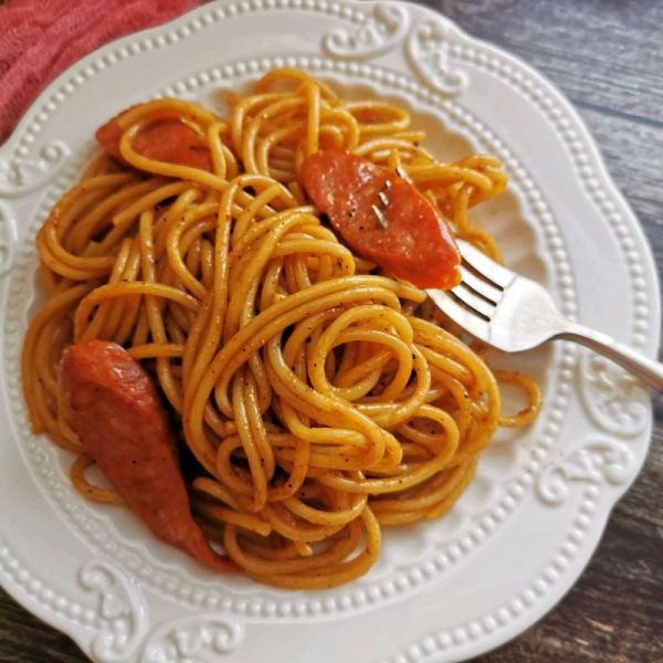 牛肉肠黑椒意面