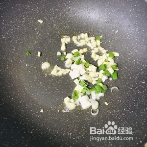 家常小菜时蔬炒鸡丁