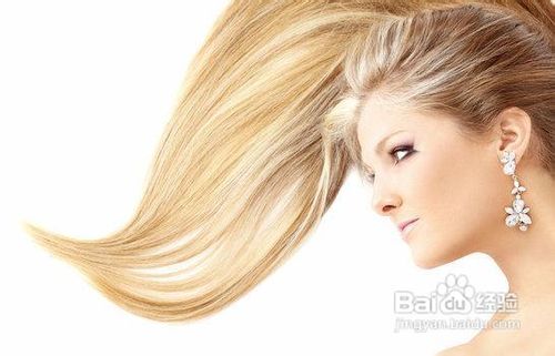 去头屑小妙招让你告别“发如雪”