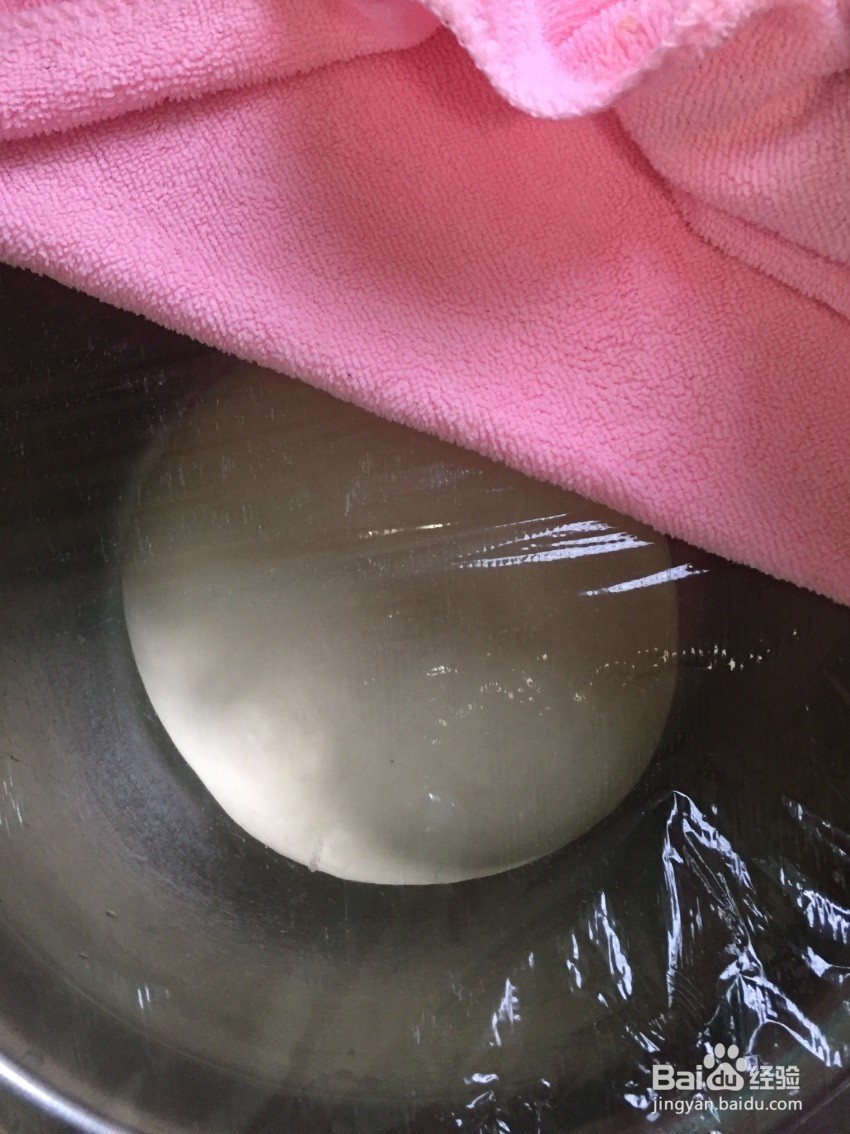 花朵豆沙面包怎么做