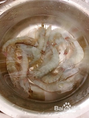 宝宝辅食鲜虾一口酥