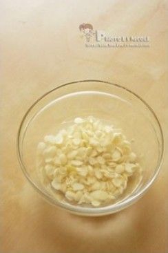 益智增寿的大豆杏仁核桃露