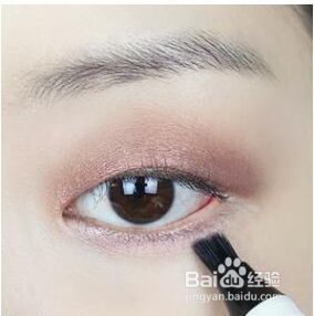 单眼皮必学韩式眼妆教程