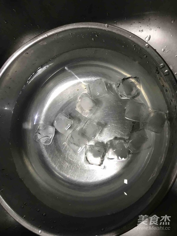 凉拌毛豆的做法