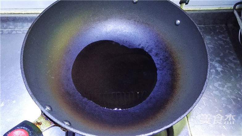 黑椒汁爆青瓜虾球