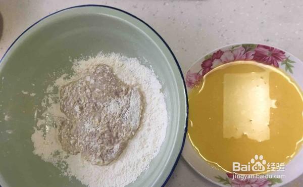 如何做大家都喜欢的蒜香猪扒