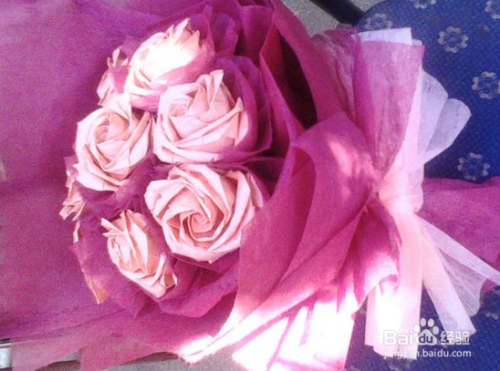 11朵玫瑰花包装教程 百度经验 11朵玫瑰花包装教程 百度经验