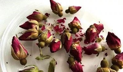 玫瑰花泡水的功效,作用与禁忌