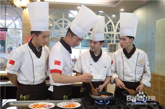 初中毕业学什么技术好