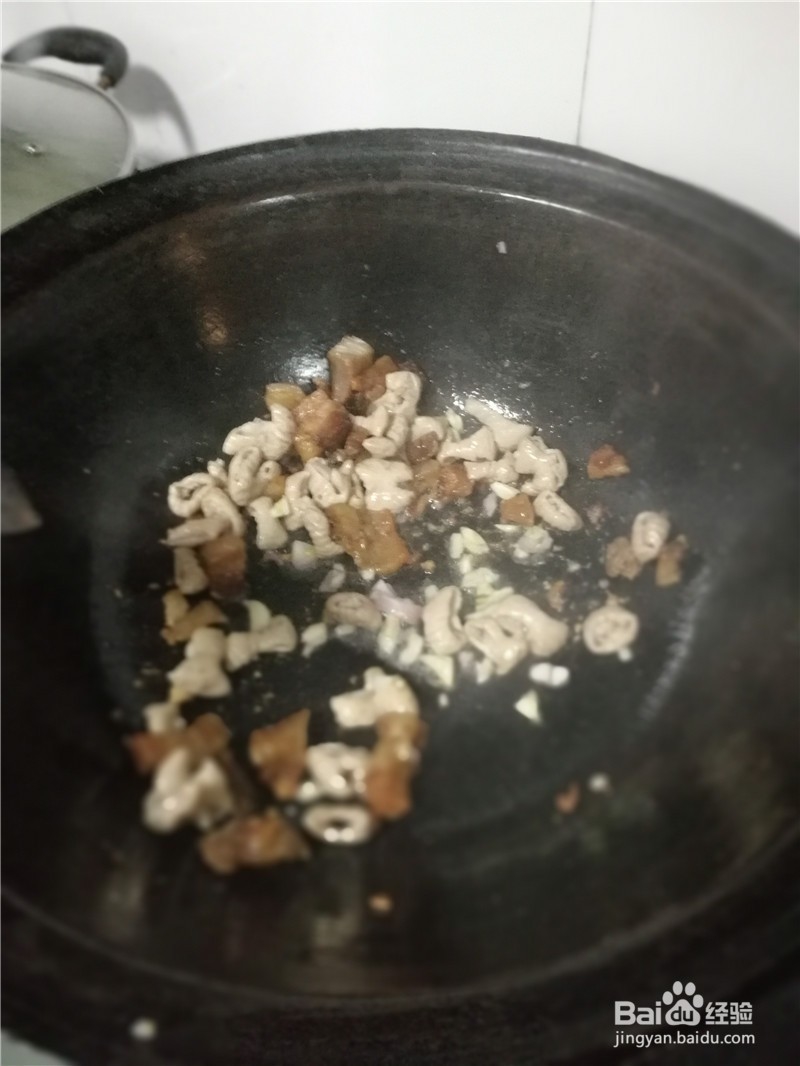 肥肠炒青辣椒