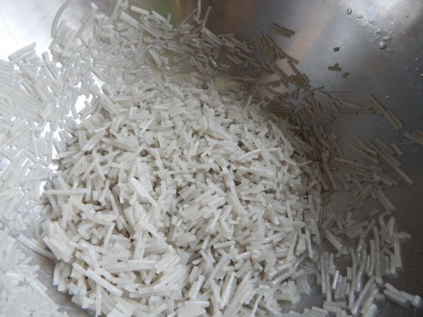 韭菜鸡蛋生煎包