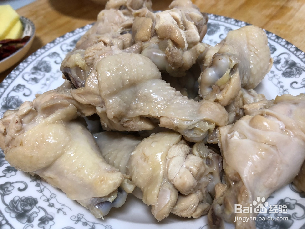 红烧土豆鸡翅根的做法