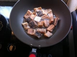 冬季常菜－蒸腊鱼