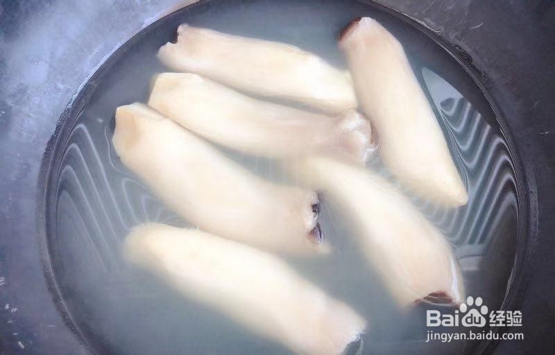 如何做一道美味的手撕酸辣杏鲍菇
