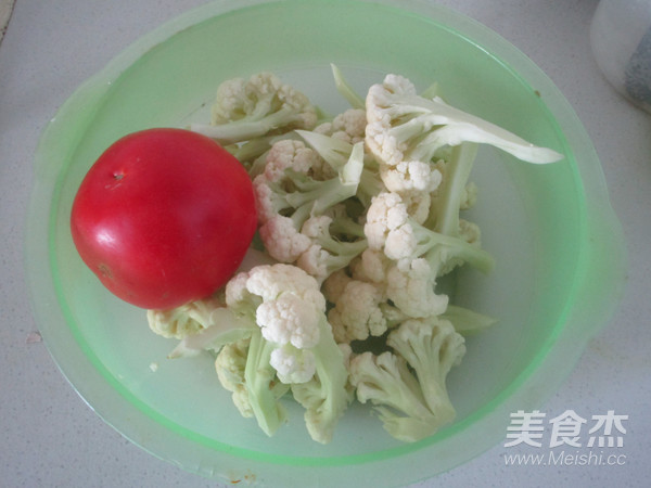 番茄炒花菜的做法