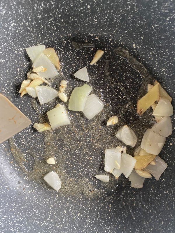 孜然羊肉炒面片