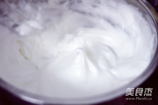 戚风奶油卷的做法