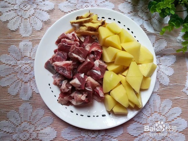 咖喱牛肉炖土豆的做法