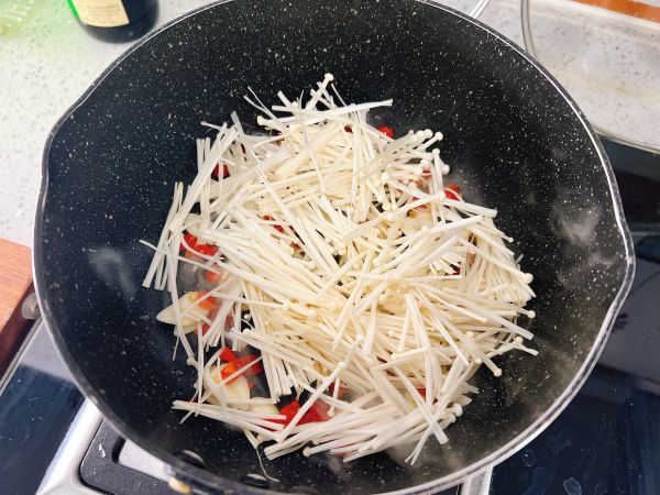 剁椒笋尖炒牛肉