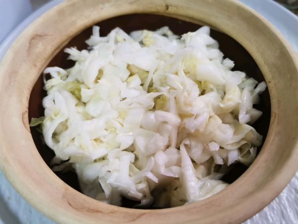 酸菜粉丝羊肉煲