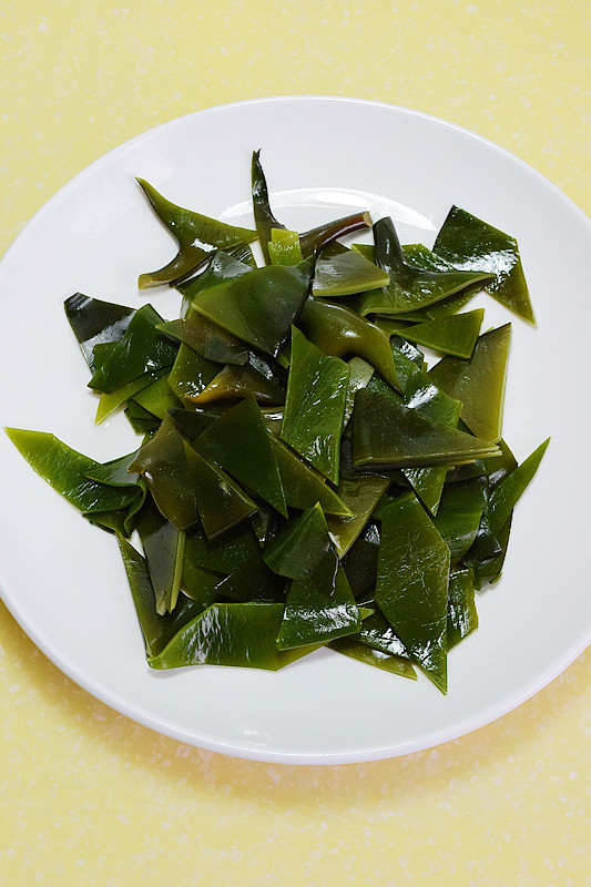 海带炖排骨怎么做好吃,看这个就能学会