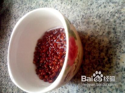 跟我来学做山药银耳粥