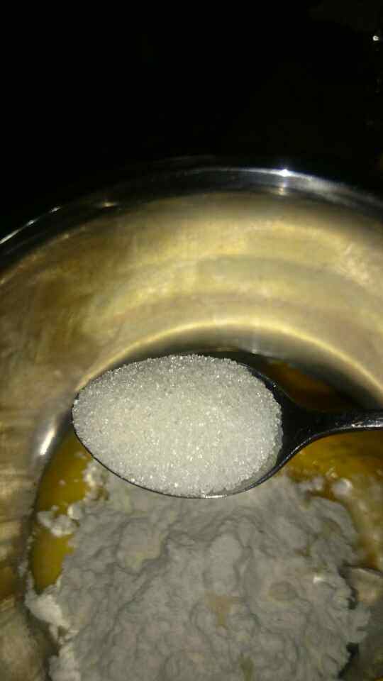 葡萄干味蛋糕的做法，味道好极了！