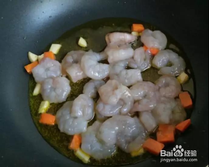 莴笋炒虾仁的做法