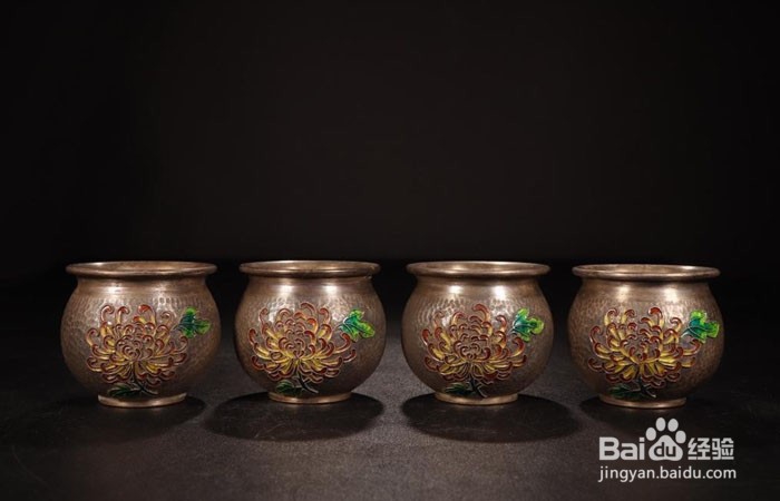 银器中的花卉纹大茶壶如何欣赏
