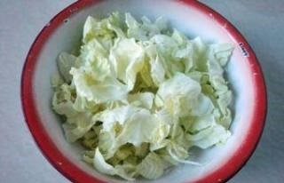 腊肠炒手撕包包菜