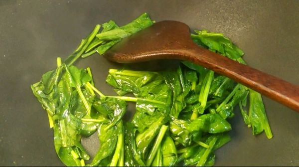 低卡低脂菠菜蛋花汤