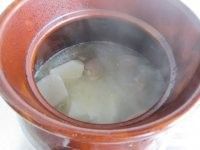 如何做让皮肤光滑细腻的山药红枣猪手汤
