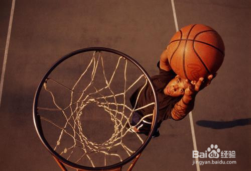 如何提升自己运球的手感